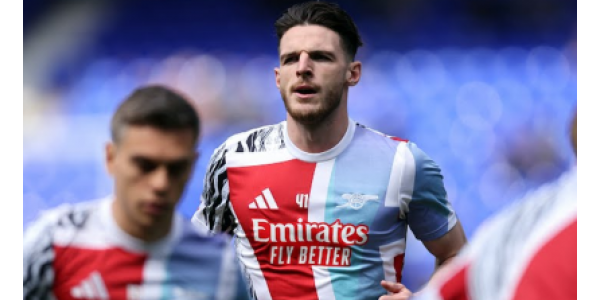 Leandro Trossard skóroval dvakrát, když vyhrál Arsenal