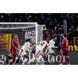 Skóre otevřel Koni De Winter.AC Milán 1-1 Řím