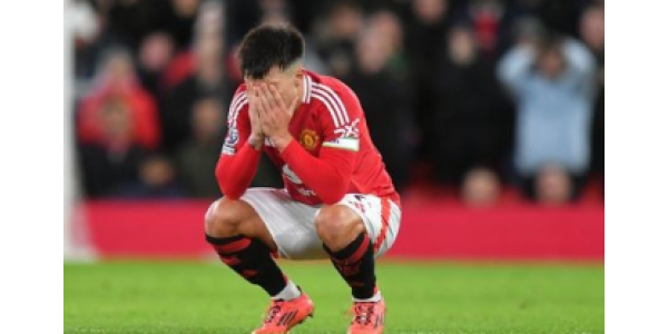 Fanoušci Manchesteru United nemohou akceptovat výsledky týmu