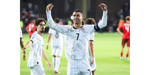 Cristiano Ronaldo se chystá překonat Ruize v počtu vstřelených gólů